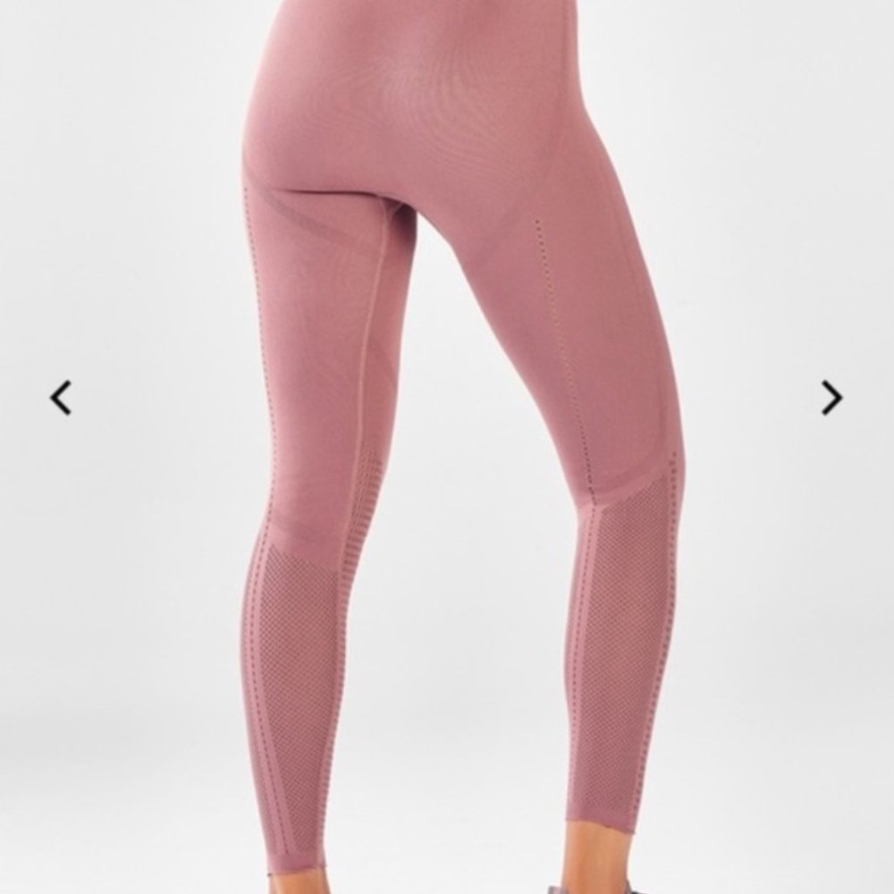 Fabletics Lavender Gray High Waisted Leggings - image 4